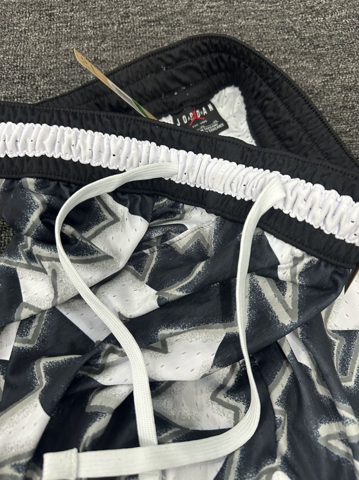 2026 High-Quality Embroidery Sporty Casual Pants - With pockets