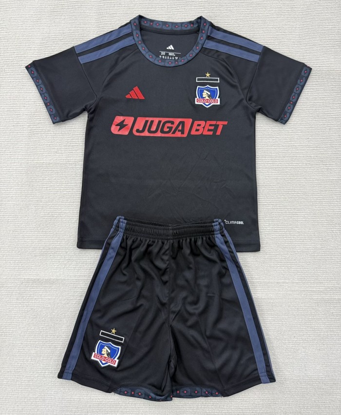 26-27 Colo-Colo Away Adult Suit