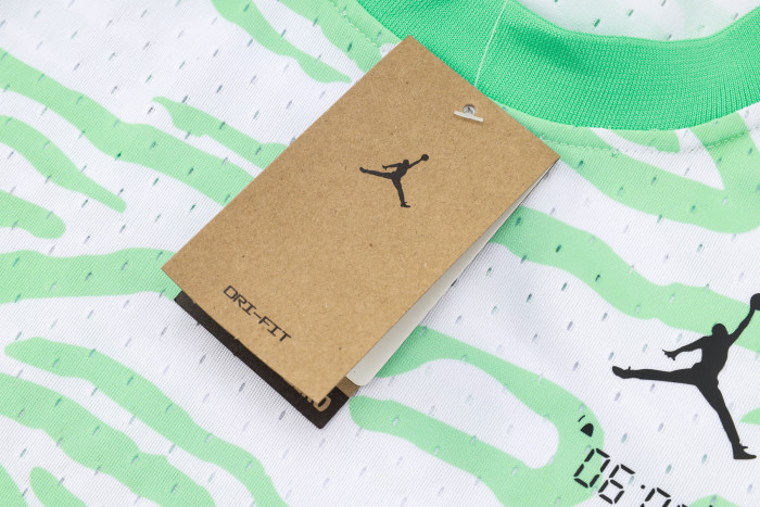 2026 High-Quality Green Vest