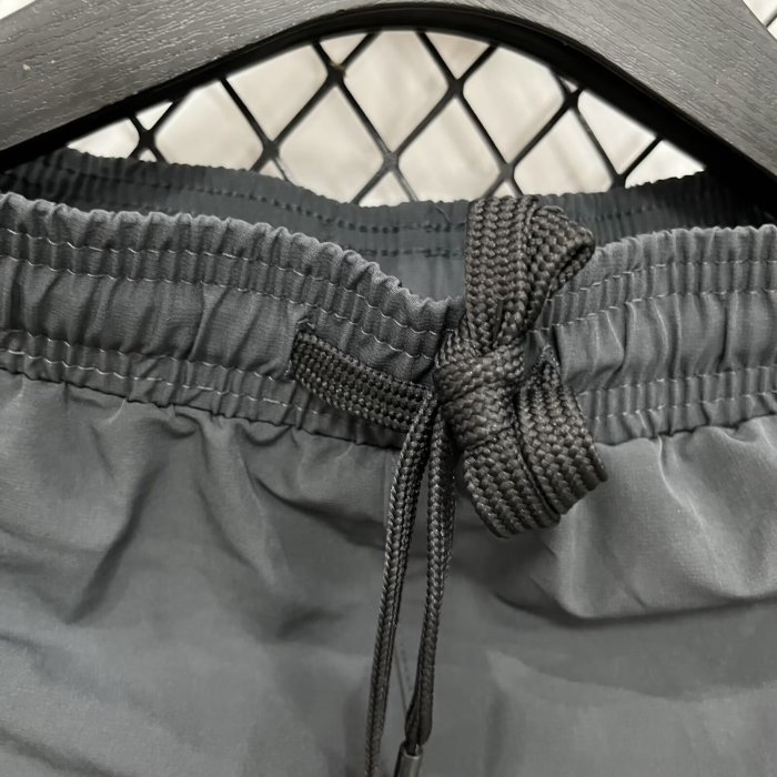 2026 UA Gery Casual Short Pants