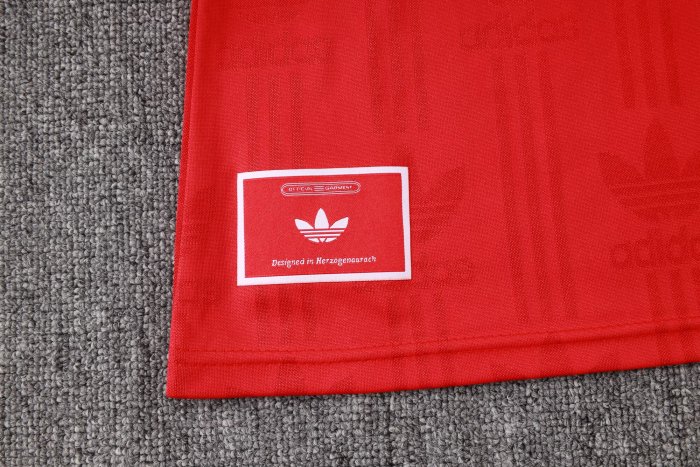 26-27 Germany Red High Quality Player Version Training Short Suit (球员套装)