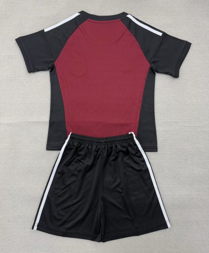 2026 Spain Red Black GoalKeeper Kids Soccer Jersey