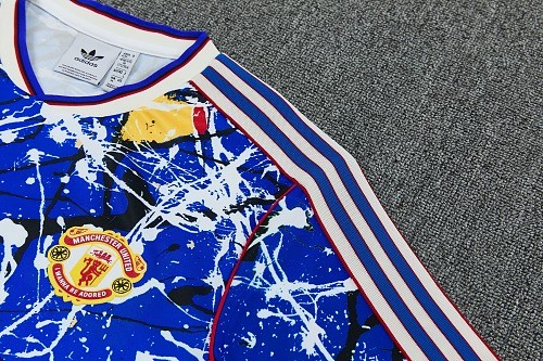 26-27 Man Utd High Quality Training Short Suit