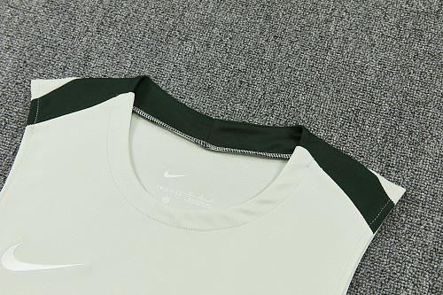 26-27 CHE High Quality Tank Top And Shorts Suit