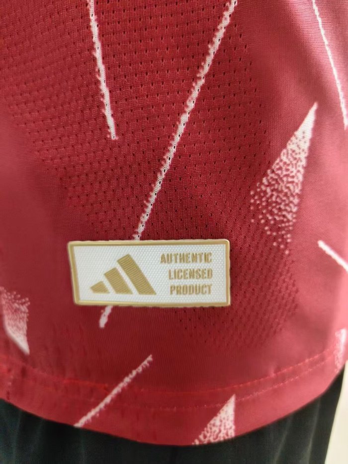 26-27 LIV Home Leaked Edition  Player Version Soccer Jersey