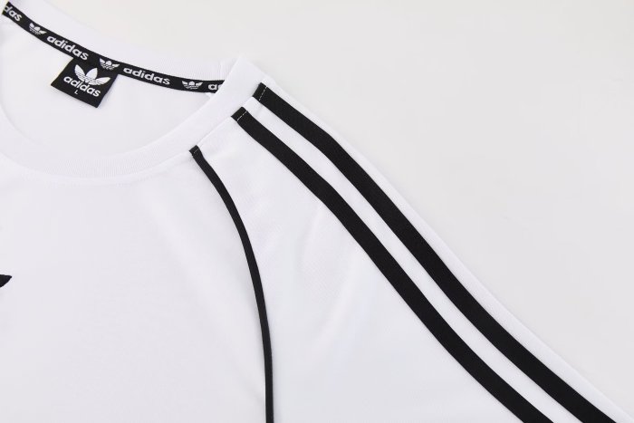 2026 AD White Training Short Suit