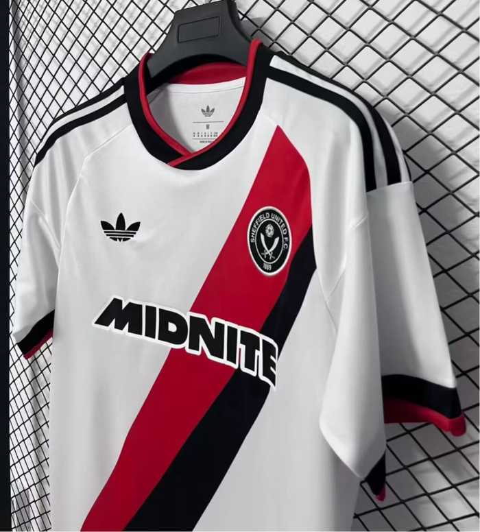 26-27 Sheffield United Away Fans Soccer Jersey
