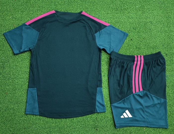 26-27 RMA High Quality Player Version Training Short Suit  (球员套装)