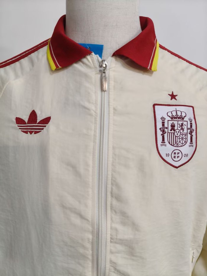 2026 Spain New Pattern Windbreaker