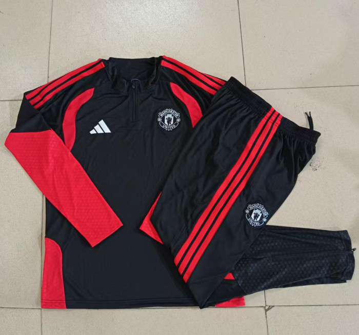 26-27 Man Utd High Quality Half Pull Tracksuit