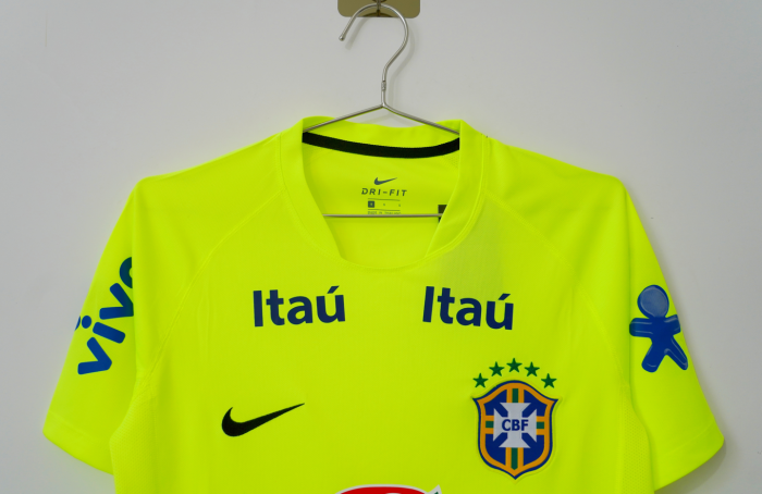 2020 Brazil Retro Soccer Jersey