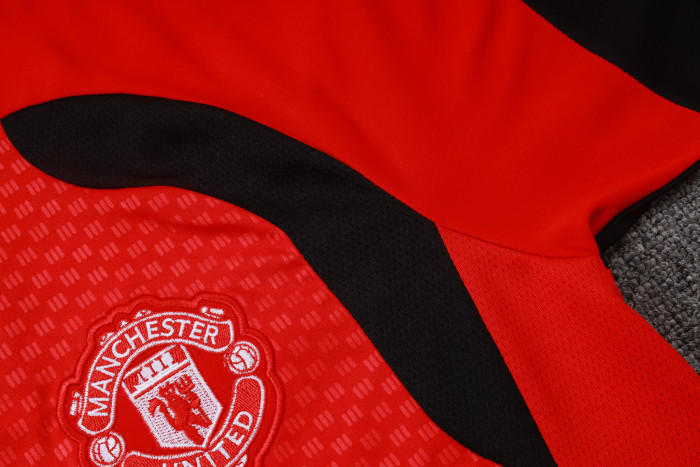 26-27 Man Utd High Quality Training Short Suit