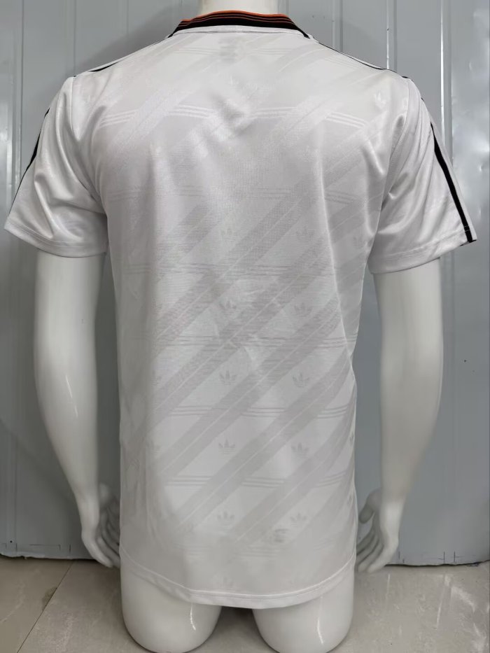 1987-1988 Dundee United Away Retro Soccer Jersey