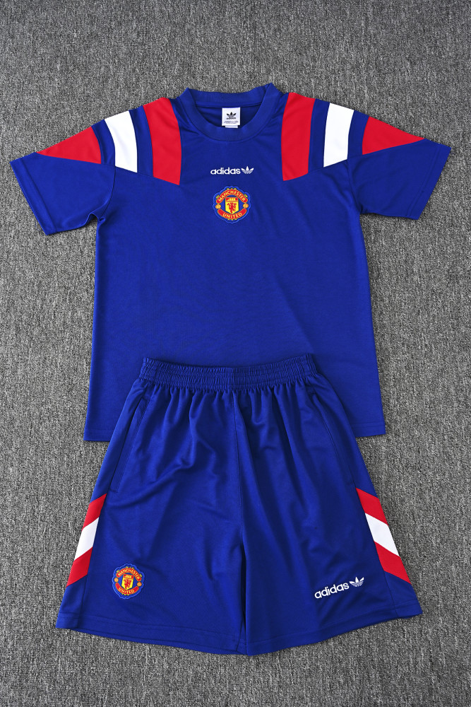 26-27 Man Utd High Quality Training Short Suit