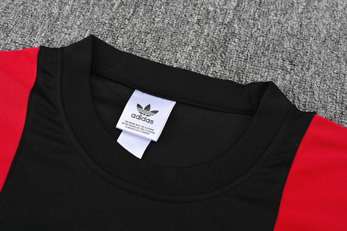 26-27 Man Utd High Quality Training Short Suit