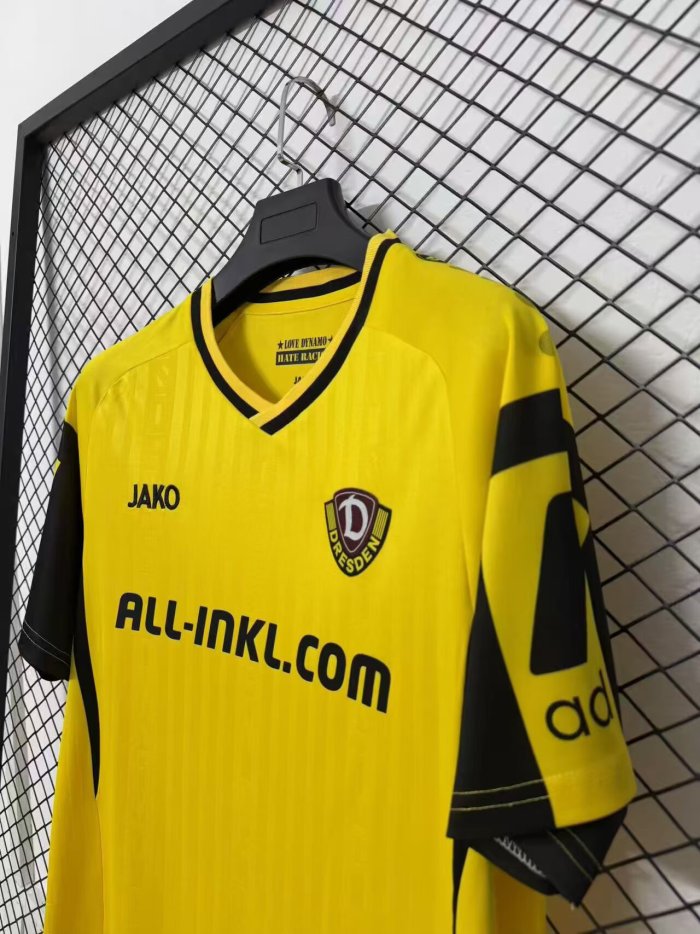 26-27 Dynamo Dresden Home Fans Soccer Jersey