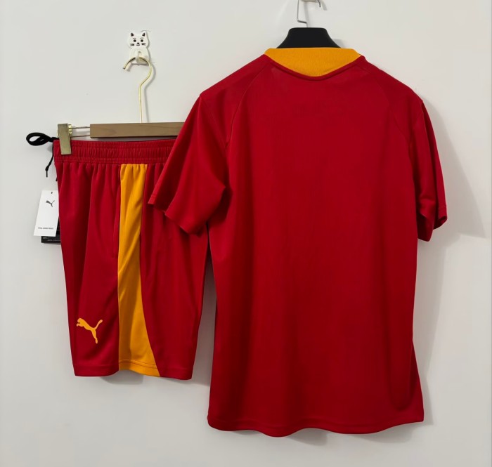 26-27 Galatasaray High Quality Tank Top And Shorts Suit