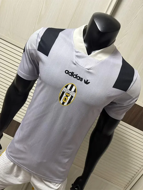 26-27 JUV EQT Grey Player Version Training Shirts