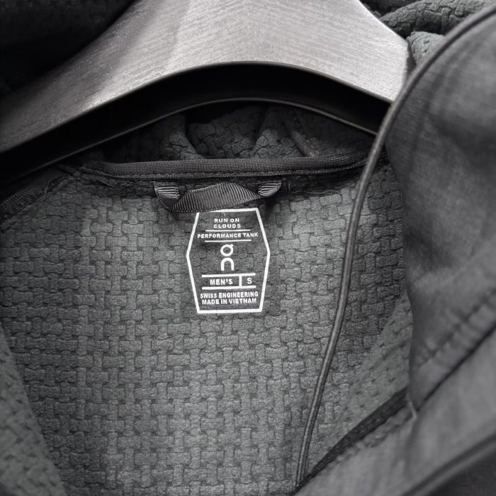 2026 ON Black New Pattern Hardshell jacket