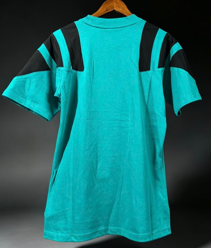 26-27 LIV Green Cotton T-shirt