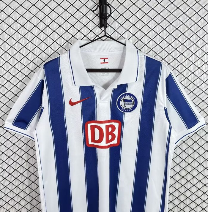 2009-2010 Hertha Berlin Home Retro Soccer Jersey