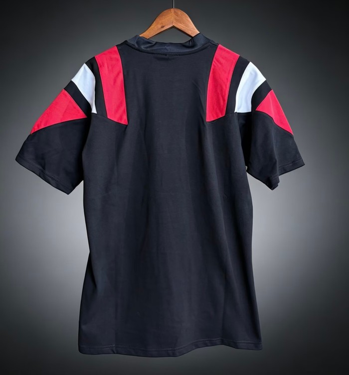 26-27 Man Utd Black Cotton T-shirt