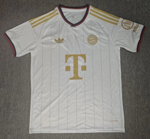 27-28 Bayern Away Fans Soccer Jersey