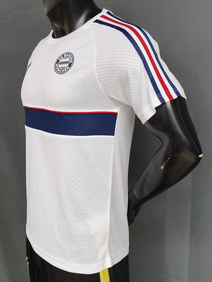 26-27 Bayern White Player Version Training shirts