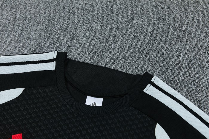 26-27  LIV High Quality Training Short Suit