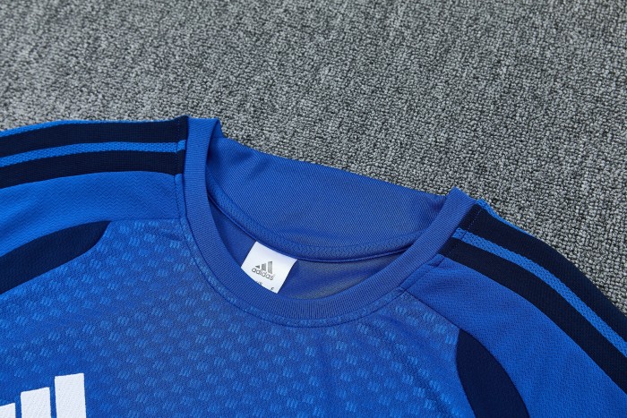 26-27 Man Utd High Quality Training Short Suit