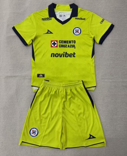 26-27 Cruz Azul Goalkeeper Adult Suit