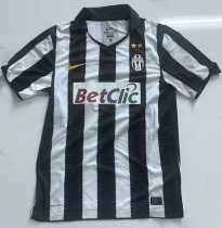 2010-2011 JUV Home Retro Soccer Jersey