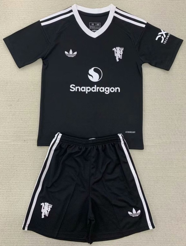 24-25 Man Utd GoalKeeper Adult Suit