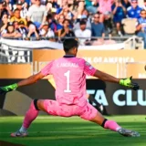 2025 Monterrey Pink Goalkeeper Women Soccer Jersey (女)