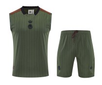 26-27  Bayern High quality Tank Top And Shorts Suit
