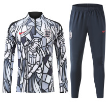 26-27  England High Quality Half Pull Tracksuit