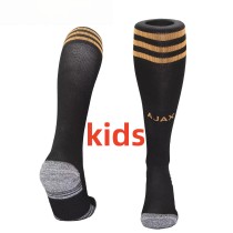 26-27 Aja× Away Kids Socks