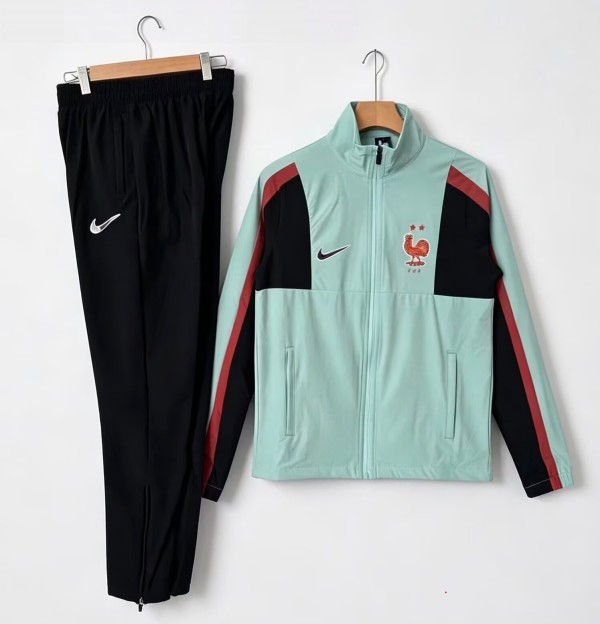 26-27 France High Quality Windbreaker Suit