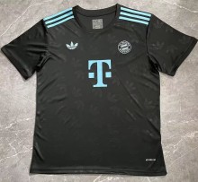 24-25 Bayern Black GoalKeeper Fans Training shirts