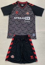 24-25 Sunderland GoalKeeper Adult Suit