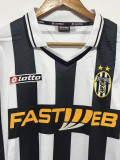 2001-2002 JUV Home Retro Soccer Jersey