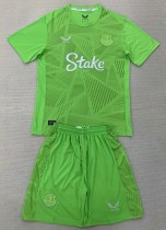 24-25 EVE Green Goalkeeper Adult Suit
