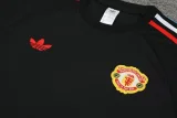 24-25 Man Utd High Quality Training Short Suit