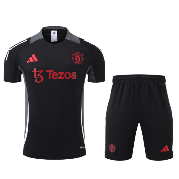 24-25 Man Utd High Quality Training Short Suit
