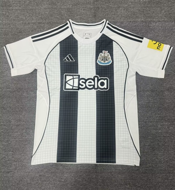 25-26 Newcastle Home Fans Soccer Jersey