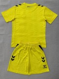 26-27 Sunderland Yellow Goalkeeper Adult Suit