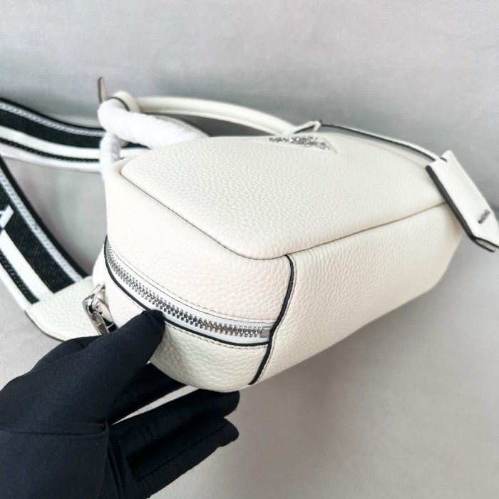 Free shipping Trusted seller P*rada Bag Top Quality