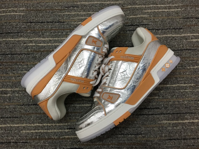 Brenndasneakers Men L*ouis V*uitton Top Sneaker