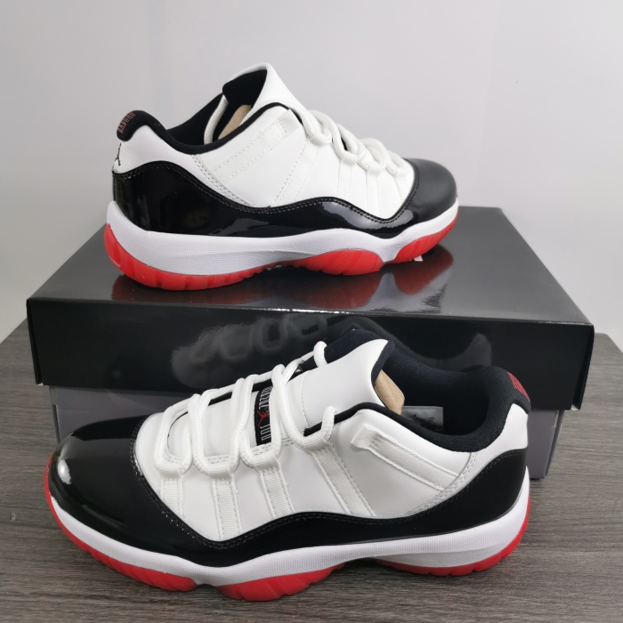 Brenndasneakers Air Jordan 11 Low AV2187-160