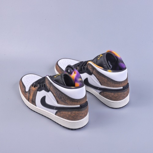 Nike Air Jordan 1 High AJ1 ( Brenndasneakers)